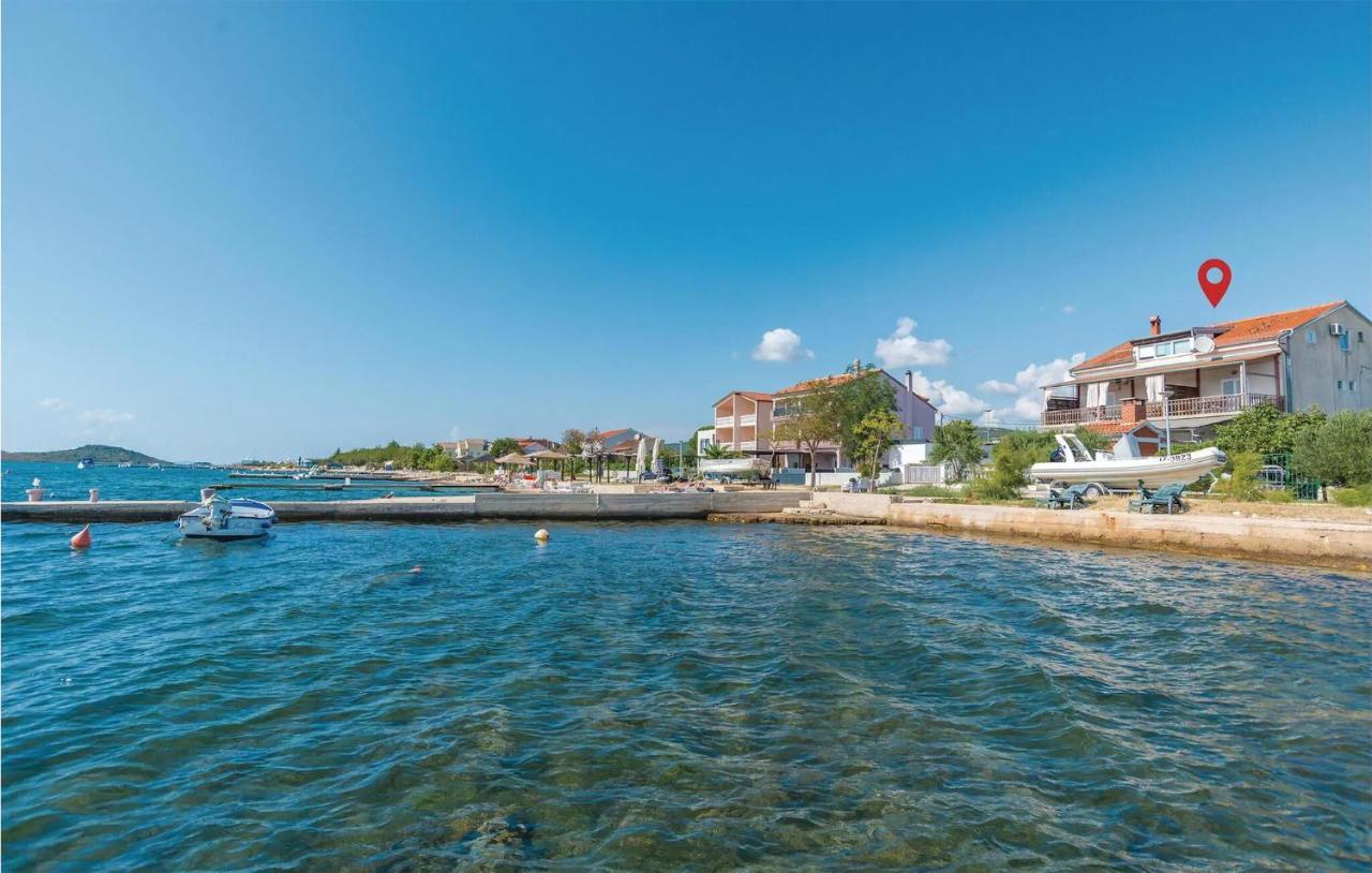 Apartments In Turanj, 20M From The Beach Sukosan Exterior photo