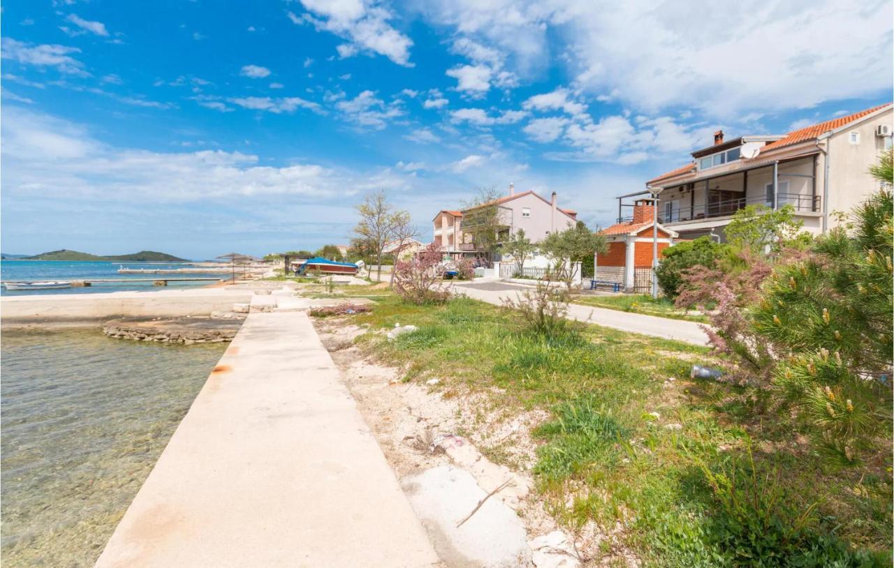 Apartments In Turanj, 20M From The Beach Sukosan Exterior photo